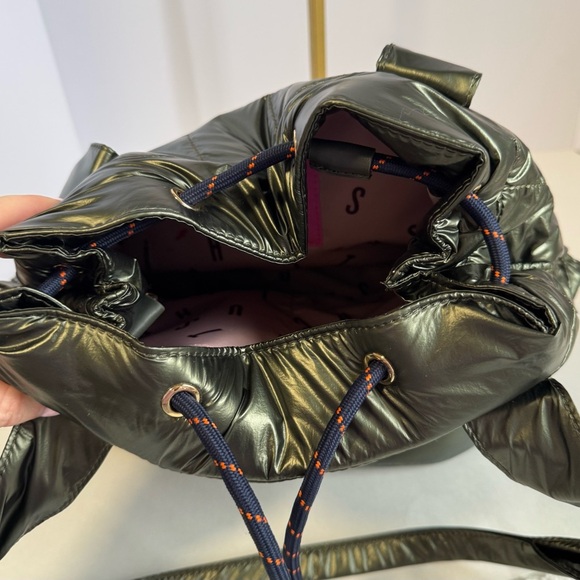 Stella & Dot Metallic OliveGreen CRUSH-IT Quilted Travel Tote / Gym/ WEEKEND BAG - Picture 9 of 14